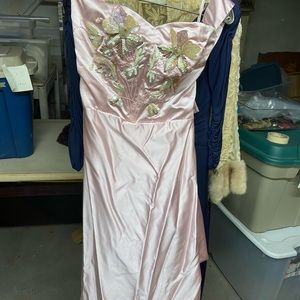 Vintage long Pink dress and long lace lounging dress ( overdress ?)